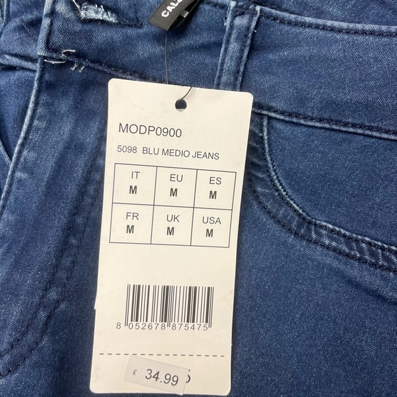 Calzedonia Push-up and Soft Touch Jeans - Picture 2 of 2